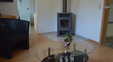 Holiday home in the Eifel with balcony Vacation rental in Ediger-Eller