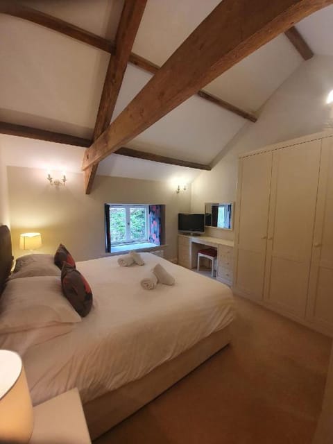 Clifton Cottage at Lovelady Shield Villa in England