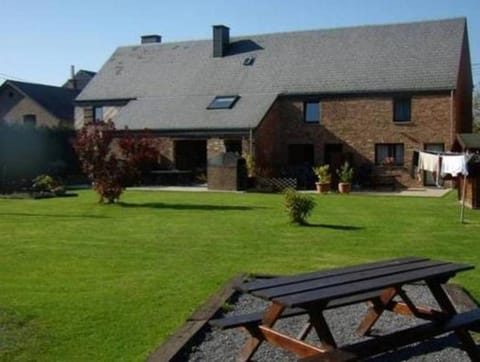 Cottage with Garden, Lessive Vacation rental in Wallonia, Belgium