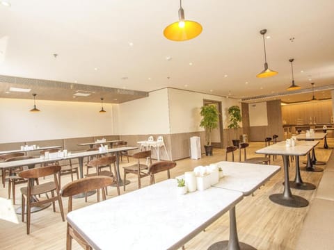 Hanting Hotel Beijing Liangxiang Gongchen Street Hotel in Beijing