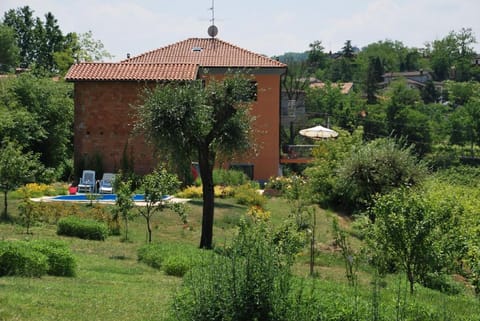 Luxury apartment in Villa I Due Padroni  Apartment in Emilia-Romagna