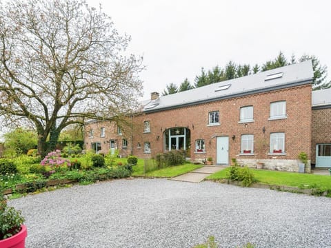 Pleasant holiday home with garden in Ciney Vacation rental in Wallonia, Belgium