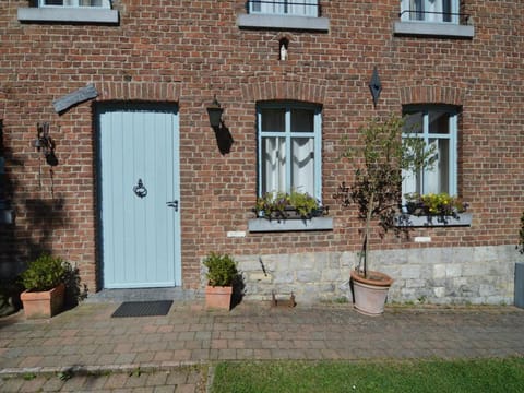 Pleasant holiday home with garden in Ciney Vacation rental in Wallonia, Belgium