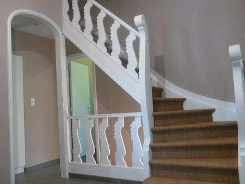 Eco Hilltop Home in Falaen Vacation rental in Wallonia, Belgium