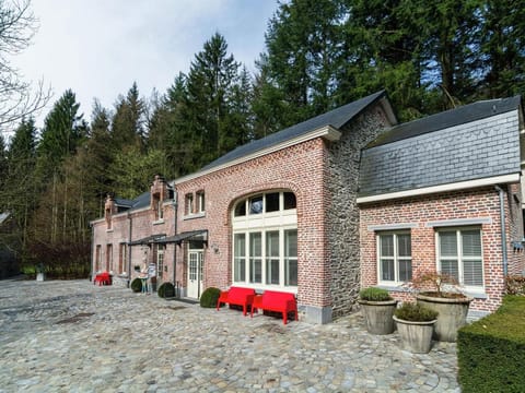 Wellness Retreat in Gedinne Vacation rental in Wallonia, Belgium