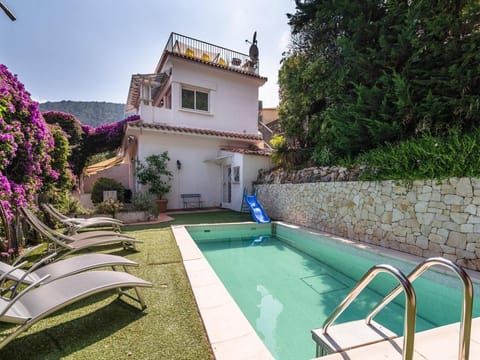 Elegant Seaside Villa in Eze Vacation rental in Eze