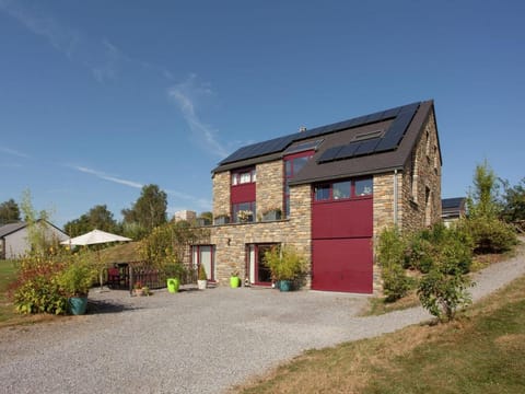 Cozy Nature Escape, Stoumont Apartment in Wallonia, Belgium
