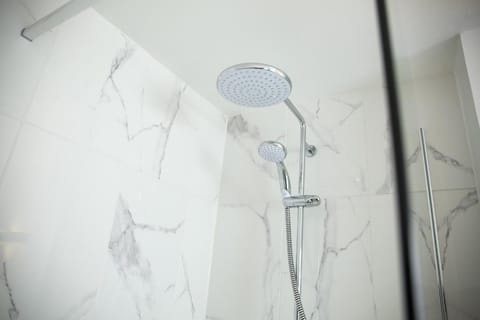 Modern Townhouse Apartment in Stratford upon Avon with Wifi & Netflix Vacation rental in Stratford-upon-Avon