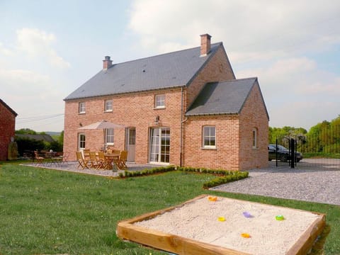 Holiday Home in Vodelee with Nature Views Vacation rental in Wallonia, Belgium