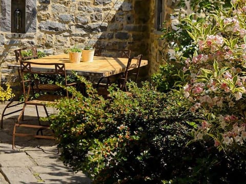 Charming cottage in a farm with views Vacation rental in Wallonia, Belgium