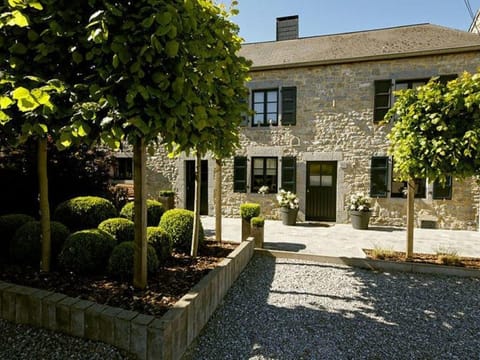 Charming cottage in a farm with views Vacation rental in Wallonia, Belgium