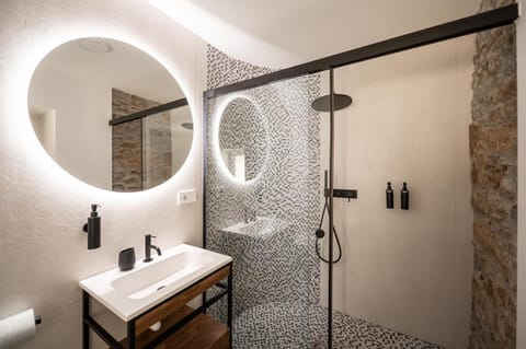 Guesthouse diWINE Bed and Breakfast in Merano