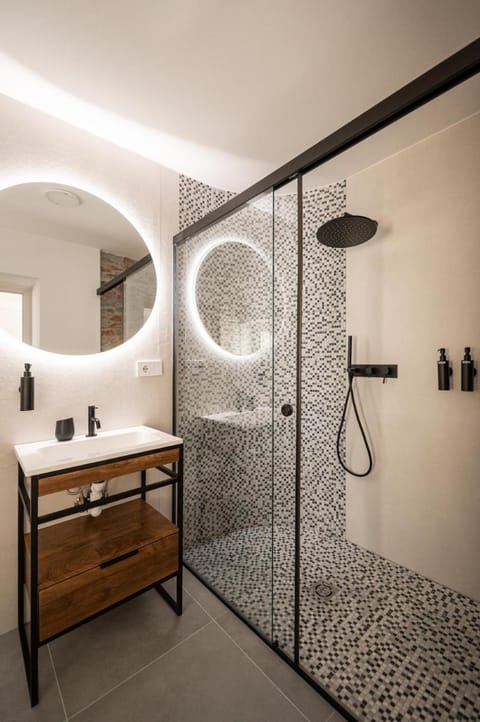 Guesthouse diWINE Bed and Breakfast in Merano