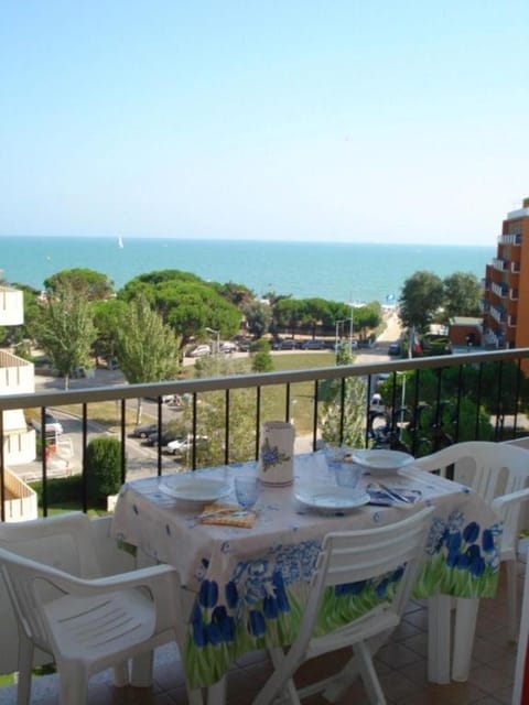 Apartment for 5 people With Pool And Sea View Apartment in Porto Santa Margherita