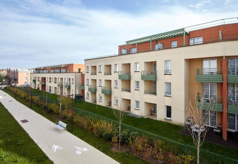 B&B Hotel Bois d'Arcy Saint Quentin en Yvelines Hotel in Île-de-France