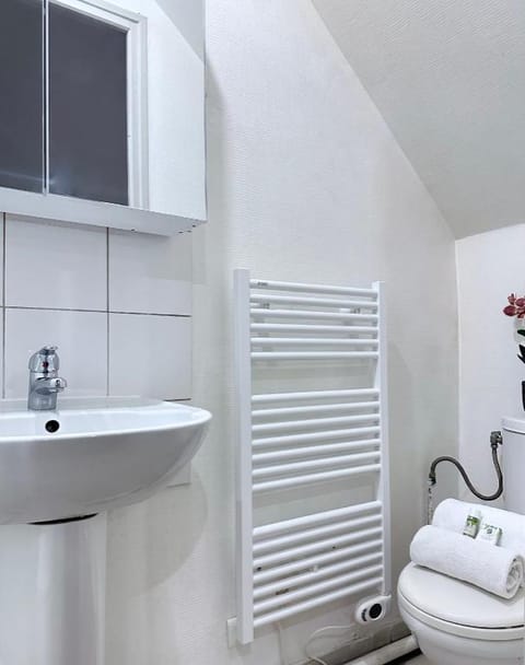 B 5495 - Porte de Versailles- Studio spacieux Apartment in Paris