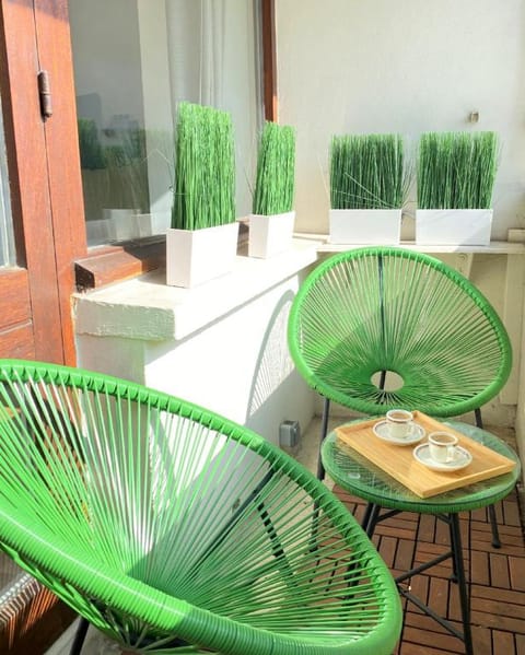 B 1615 - Family apartment with terrace  Apartment in Paris