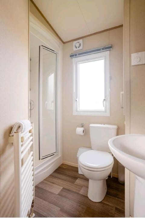 Two Bedroom Caravan Newquay Bay Resort Vacation rental in Newquay