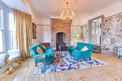 Host & Stay - Peacock House Vacation rental in North Shields