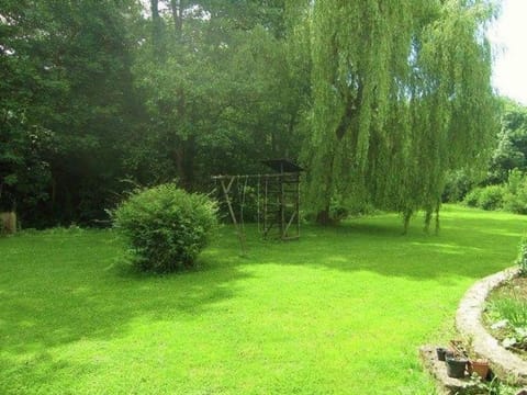 Riverside Retreat Viroinval Vacation rental in Wallonia, Belgium