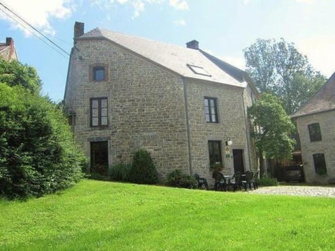 Riverside Retreat Viroinval Vacation rental in Wallonia, Belgium