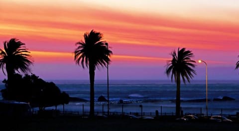 Camps Bay Beach Apartment Apartment in Camps Bay