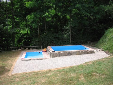 Tranquil Cottage, San Quirico Vacation rental in Emilia-Romagna