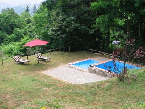 Tranquil Cottage, San Quirico Vacation rental in Emilia-Romagna