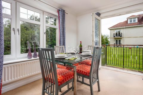 Turnberry Serviced Apartments Apartment in England