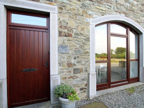 Stunning Cottage in Jehonville with Sauna Vacation rental in Wallonia, Belgium