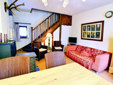 Comfortable Villa, Paliseul Vacation rental in Wallonia, Belgium