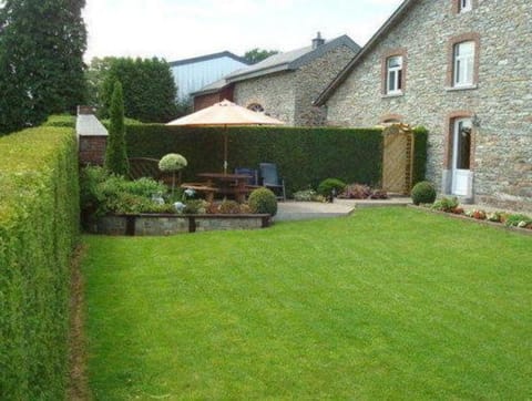 Villa with Guest House  Sauna Vacation rental in Wallonia, Belgium