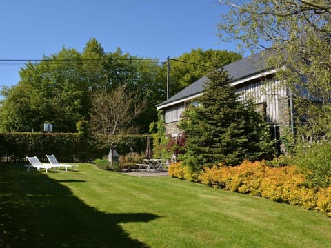 Cottage with Foosball  Garden Vacation rental in Wallonia, Belgium