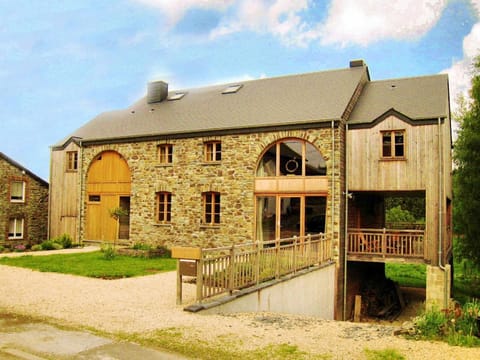 Holiday Home in Sart with Sauna Countryside Views Vacation rental in Wallonia, Belgium