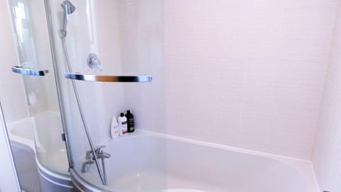 FREE parking, 1 Bedroom Apartment near Tattersalls Apartment in Forest Heath District