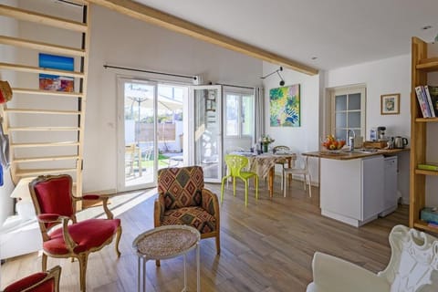 Le Cabanon de Virginie Vacation rental in Arles