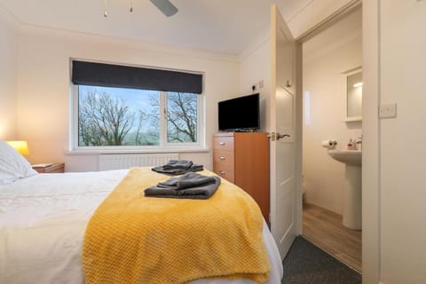 Plas Gwyn - Large Cottage Walk to Beach Vacation rental in Saundersfoot