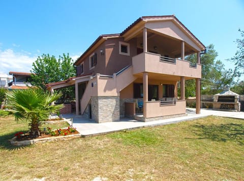 Apartment 1665 Apartment in Fažana