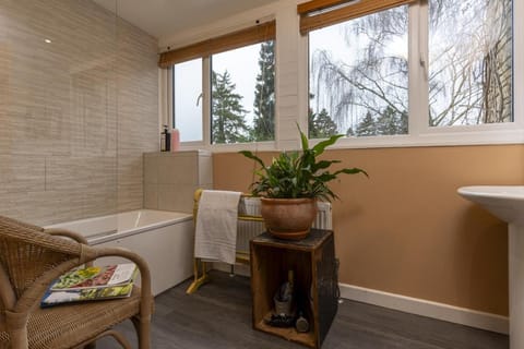 Sandford Meadow Guest House Bed and Breakfast in Oxford