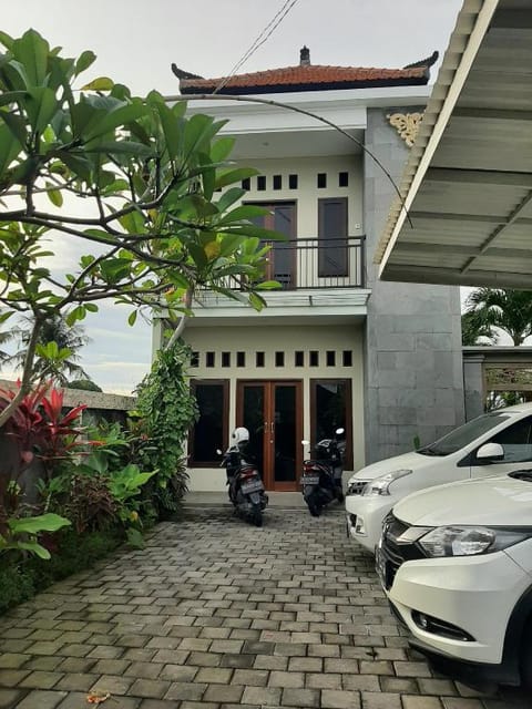 Simple, Clean and Cozy Place in Tanah Lot Area Apartment in Kediri
