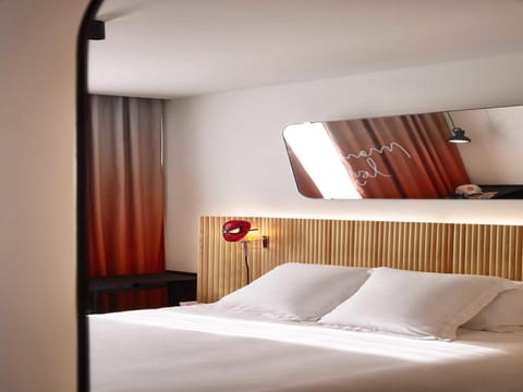 Mama Shelter Paris La Defense Hotel in Puteaux