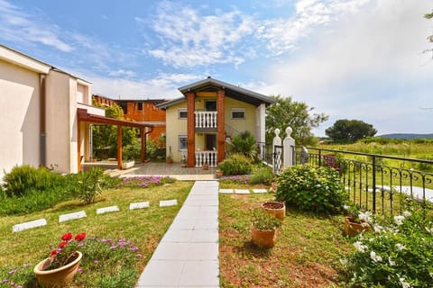 Apartment 1391 Apartment in Banjole