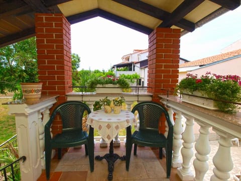 Apartment 1391 Apartment in Banjole