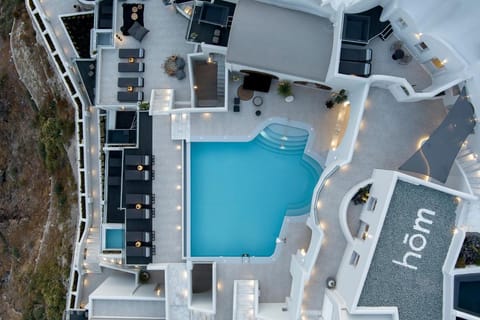 Hom Santorini Hotel in Oia