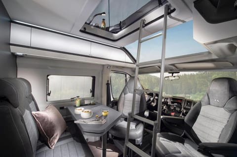 Camper Montenegro and Recreational Vehicles Campground/ 
RV Resort in Budva Municipality