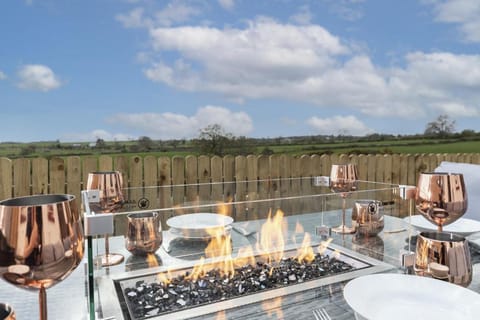 HC Property - The Hideaway at Watergate Eye Apartment in England