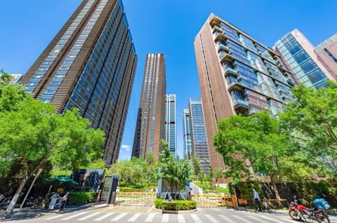 Yizhuang地标同仁中航技【北欧风公寓】75平一室套房 近地铁亦庄线/大族/京东/富士康/中芯  Apartment in Beijing