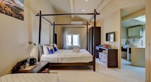 Hôtel Le Paradou Bamboothai Hotel in Lourmarin