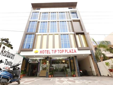 Hotel Tip Top Plaza Hotel in Jaipur