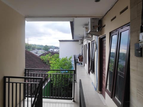 SPOT ON 90962 Sedana House Hotel in Kuta Selatan